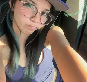 Angelina Fishtank / 2and3dar_t / Purplemoths143 / angelinnareyes / purplemoths nude photo #0156