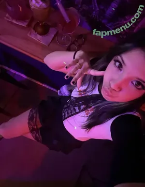 Angelina Fishtank / 2and3dar_t / Purplemoths143 / angelinnareyes / purplemoths nude photo #0192