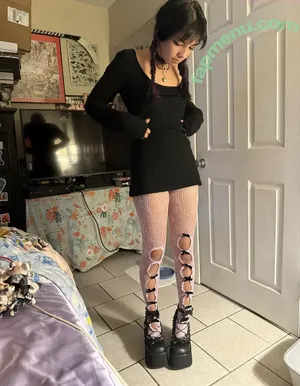 Angelina Fishtank / 2and3dar_t / Purplemoths143 / angelinnareyes / purplemoths nude photo #0212