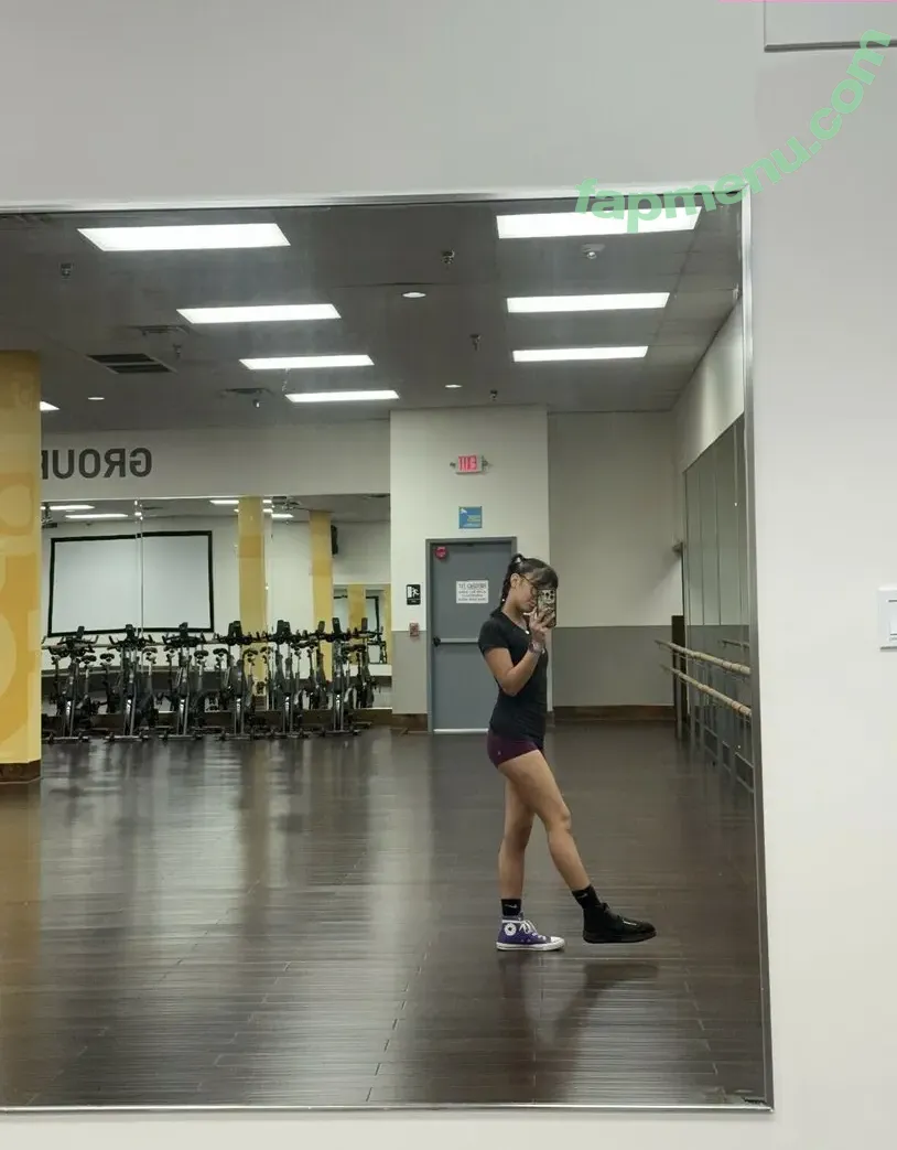 Angelina Fishtank nude photo #0044 (2and3dar_t / Purplemoths143 / angelinnareyes / purplemoths)