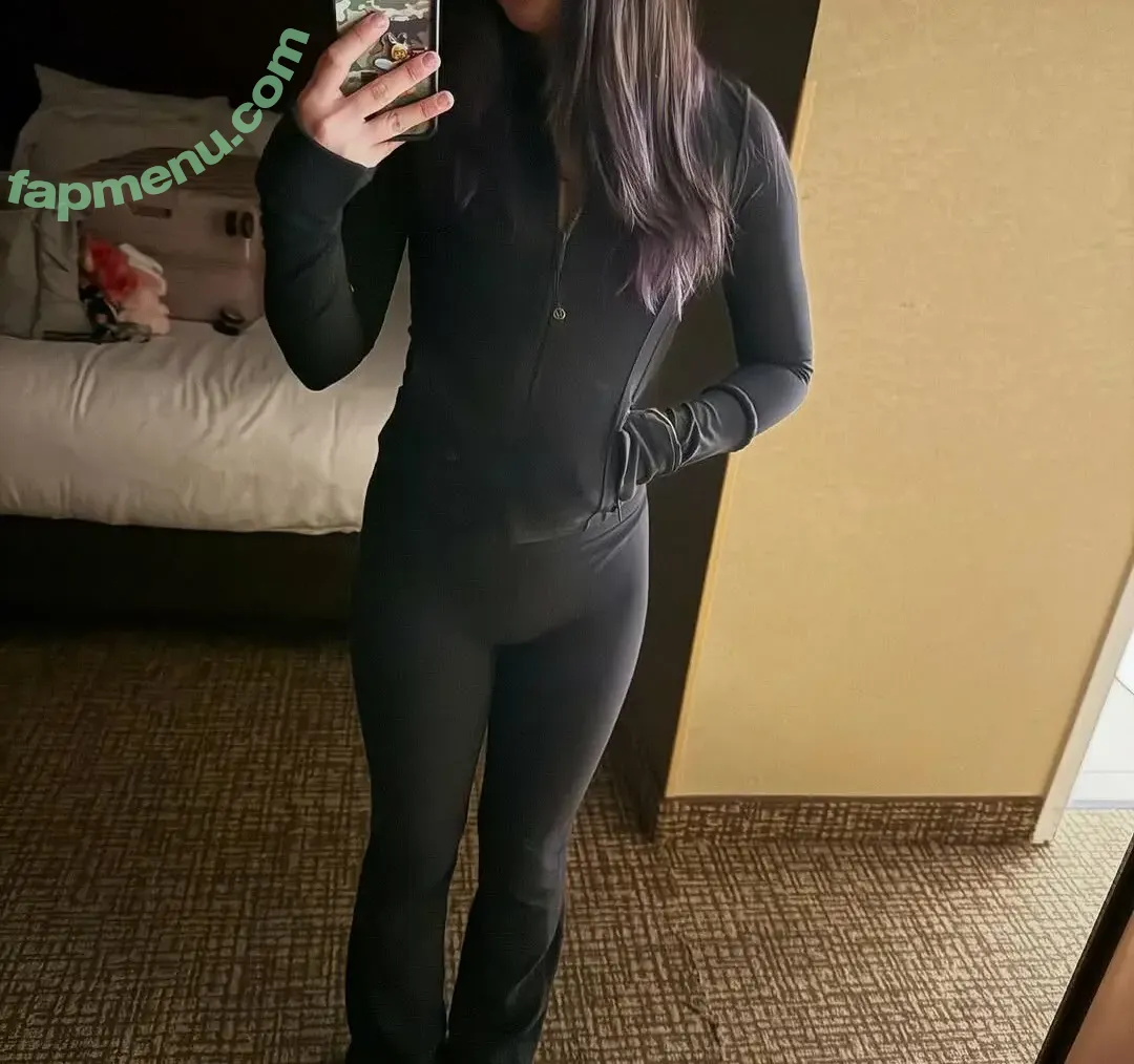 Angelina Fishtank nude photo #0154 (2and3dar_t / Purplemoths143 / angelinnareyes / purplemoths)