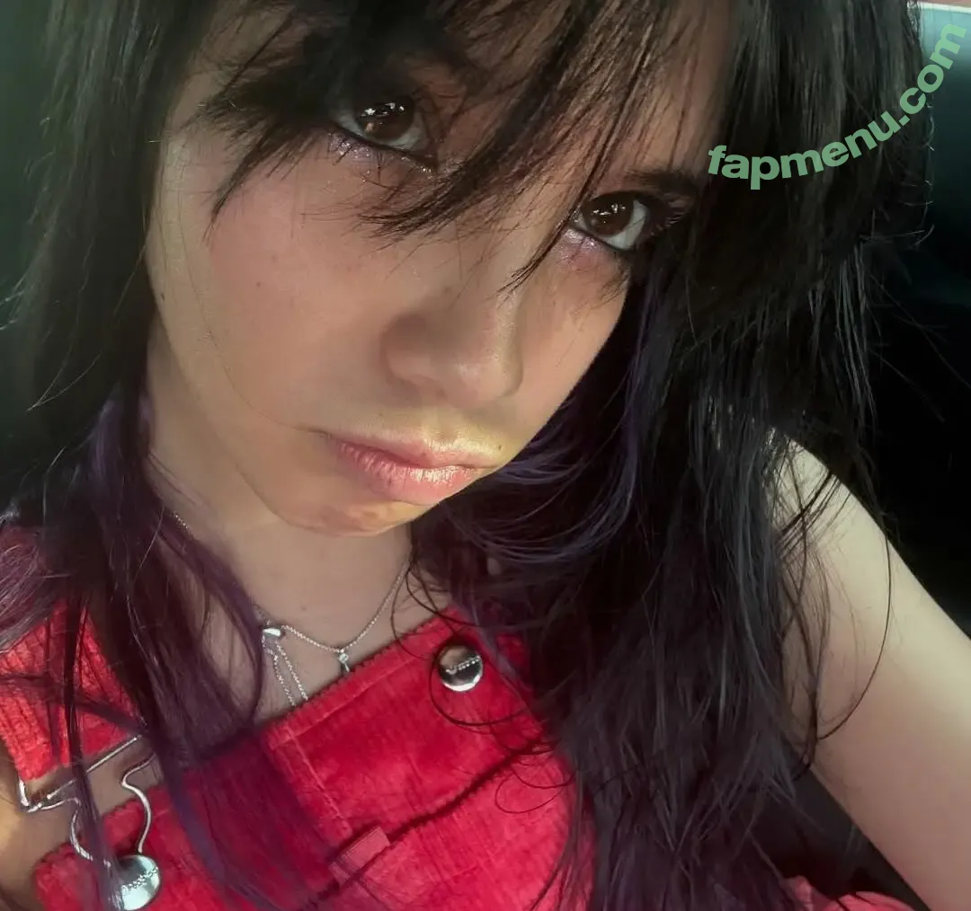 Angelina Fishtank nude photo #0155 (2and3dar_t / Purplemoths143 / angelinnareyes / purplemoths)