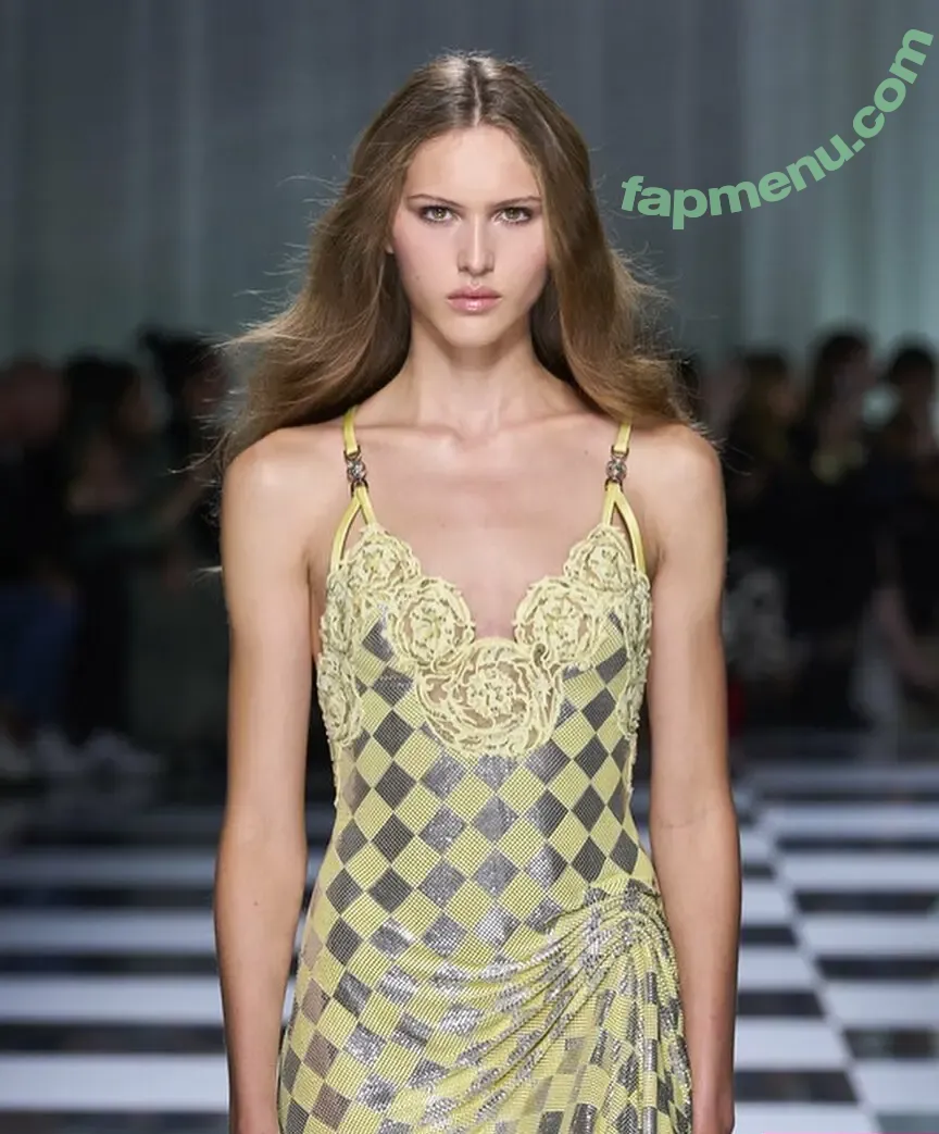 Angelina Kendall nude photo #0025 (angelinakendall_)