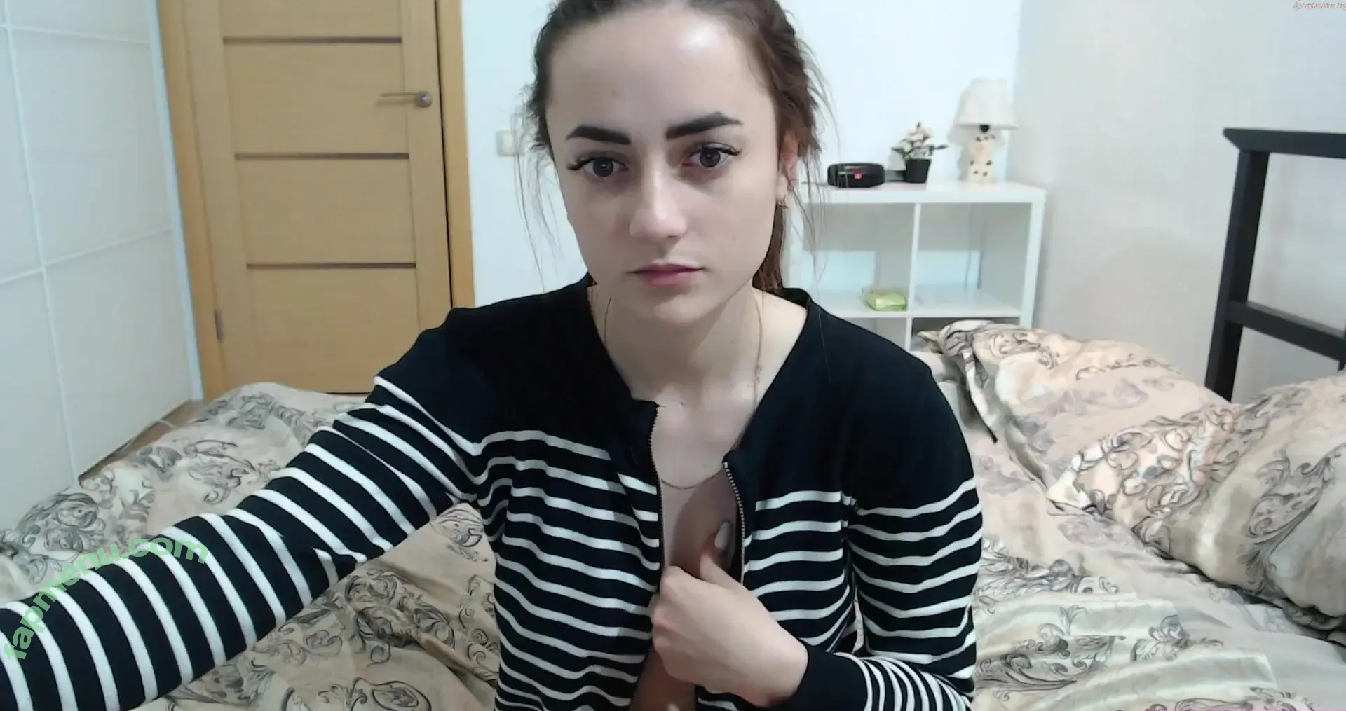 Angelina_new nude photo #0002 (trackysh)