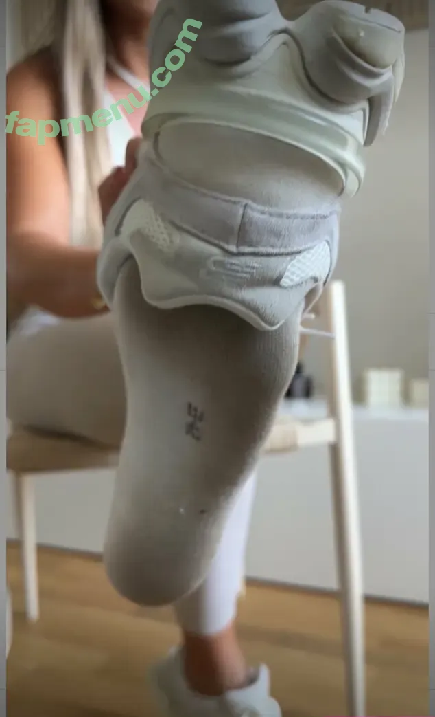 angelinaamoresoles nude photo #0054 (angelinaamoresoless)