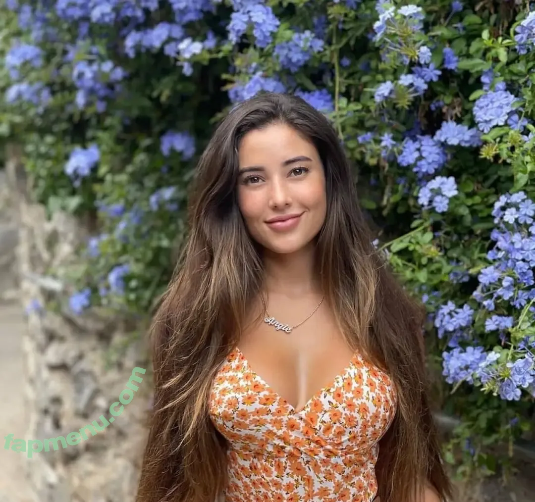Angeline Varón nude photo #0003 (Angeline Varón)