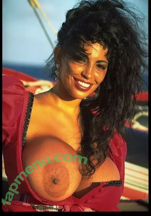 Angelique Dos Santos nude photo #0047 (Busty Angelique / karolhann)