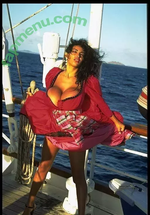 Angelique Dos Santos nude photo #0052 (Busty Angelique / karolhann)