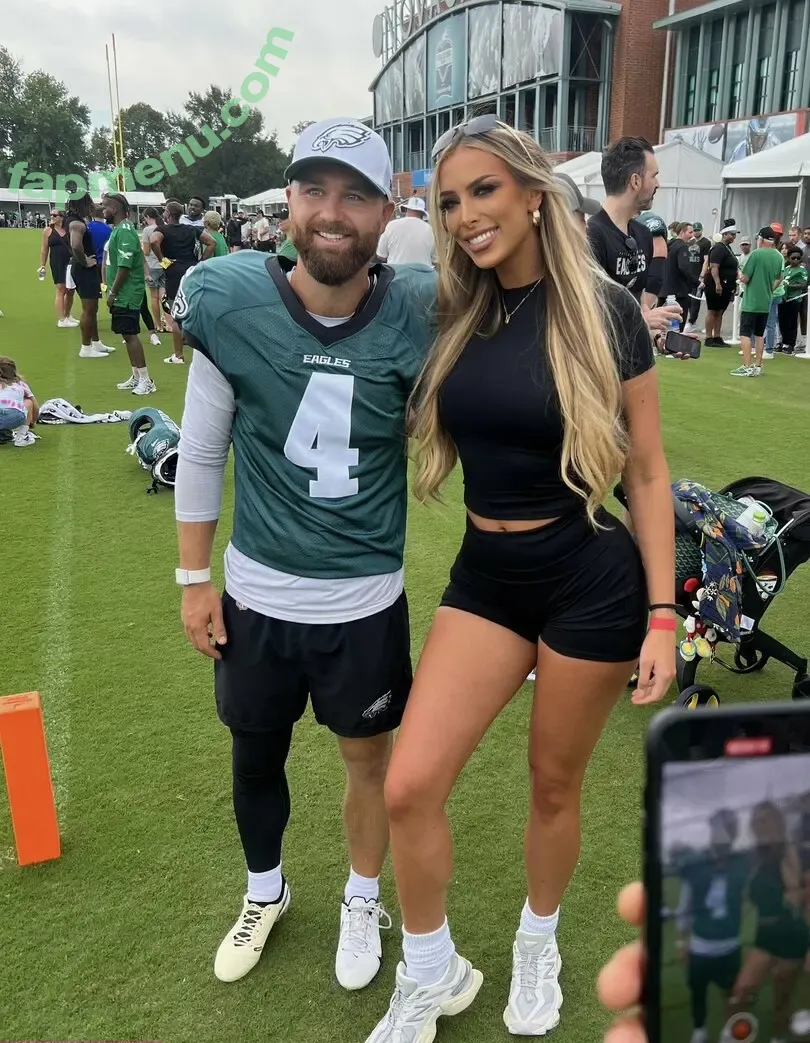 Angelique Wysock nude photo #0018 (Your Favorite / angeliquewysock)