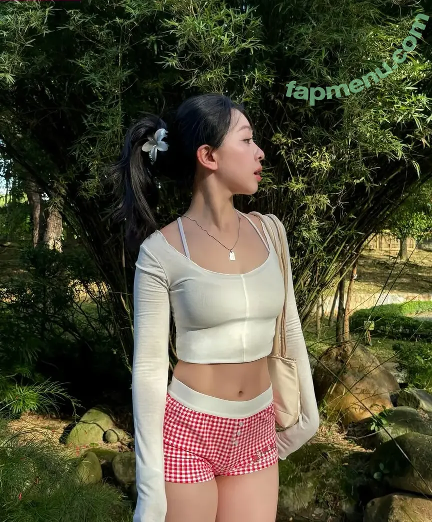 angellowee nude photo #0008 (angel_loovee / therealangelloweee)