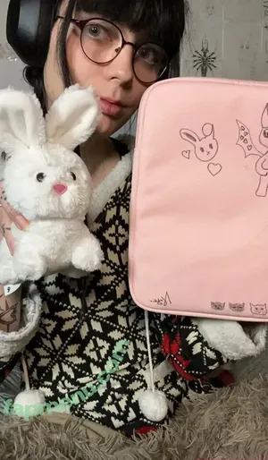 angelmoonbloop / angelmoon.boop nude photo #0017