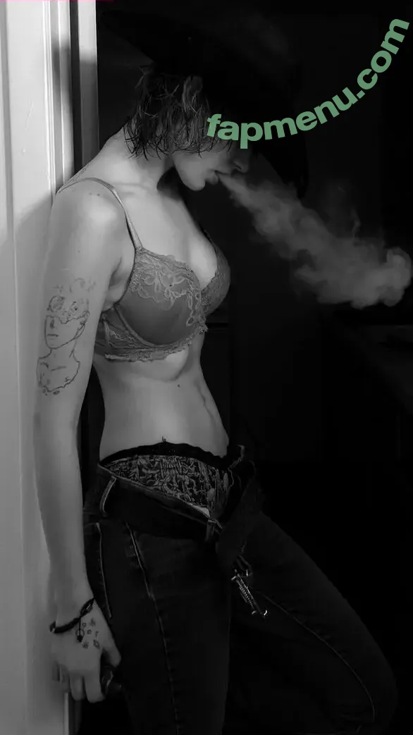 angelorangle nude photo #0029 (angelorangle_)