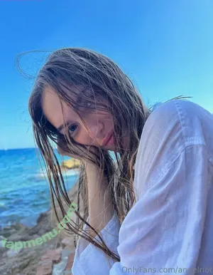 angelriot / angel.riot nude photo #0025