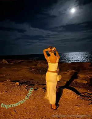 angelriot / angel.riot nude photo #0037