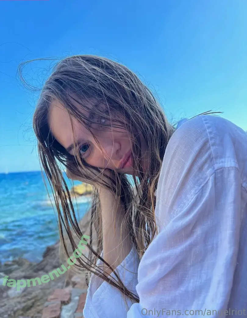 angelriot nude photo #0025 (angel.riot)