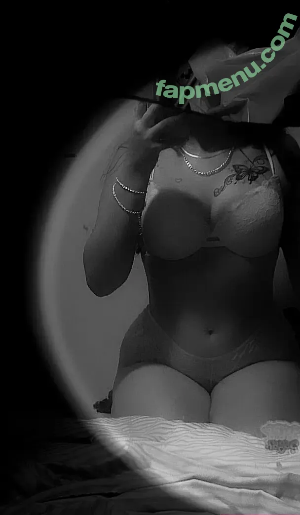 angelwithnohalo nude photo #0032 (angelwithnohalo)