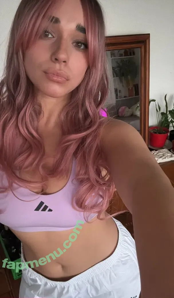 angi_reims nude photo #0043 (angi_reim)