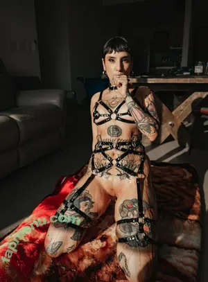 Angie.arena nude photo #0003