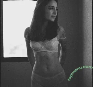 Angie.arena nude photo #0015