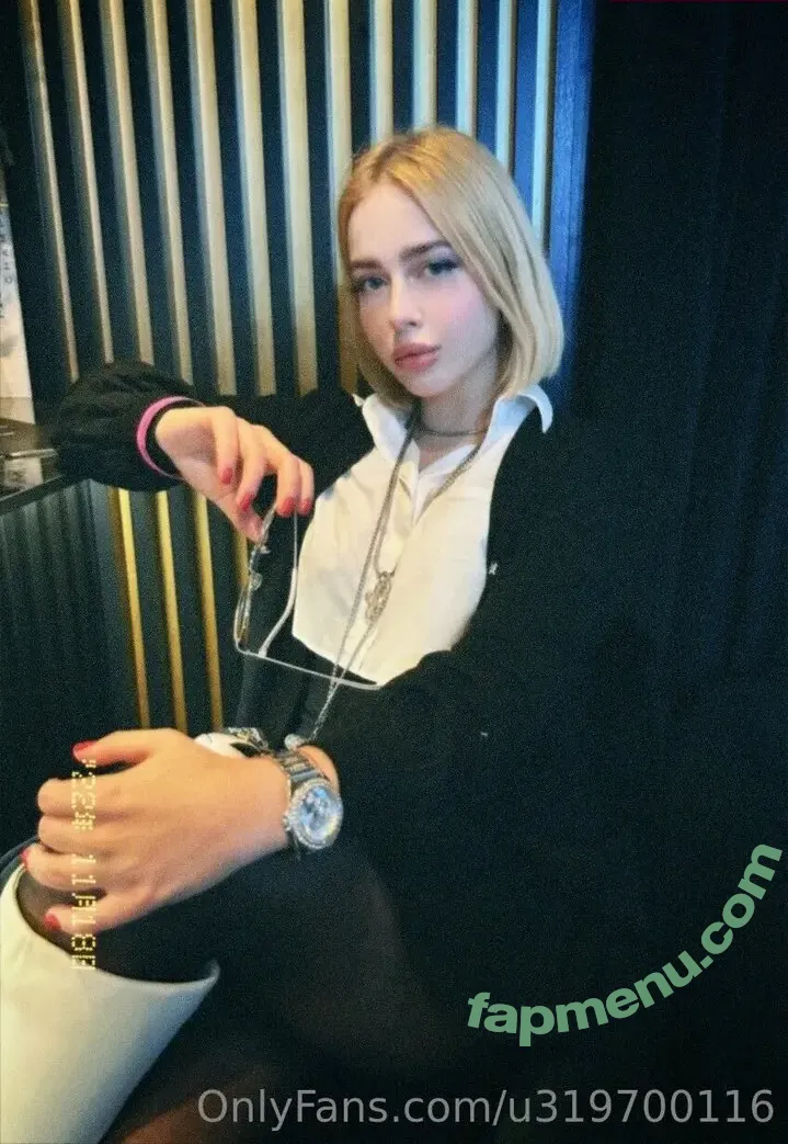 angie_explod nude photo #0002 (angie_ha)