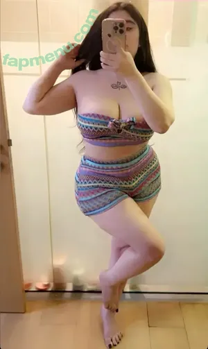 Angie Khoury / angiekhouryme nude photo #0085