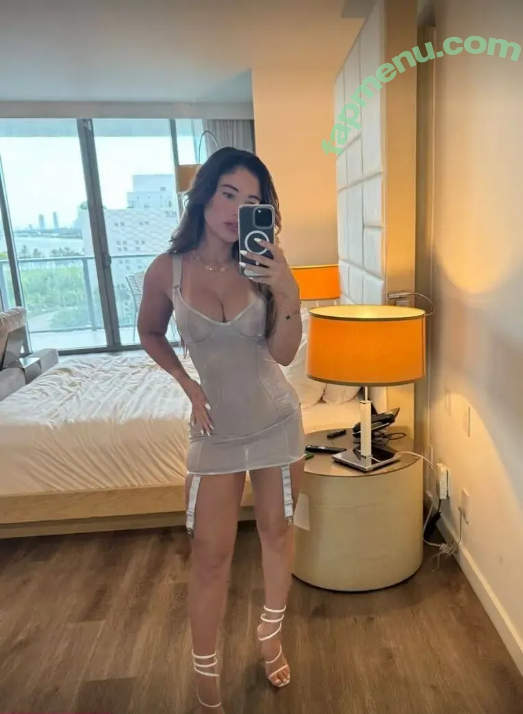 Angie Varona nude photo #0002 (angievarona)