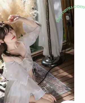 Angie0_0 / angie00 / angie7099 / angiexoxox nude photo #0141