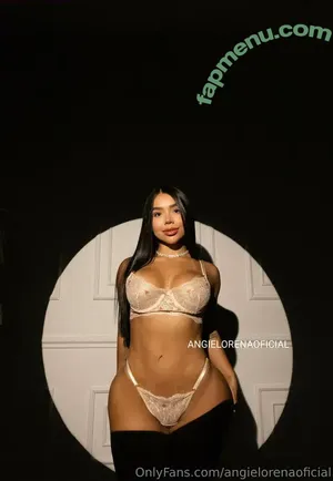 angielorenaoficial / Angie Lorenna / angielorennaoficial nude photo #0039
