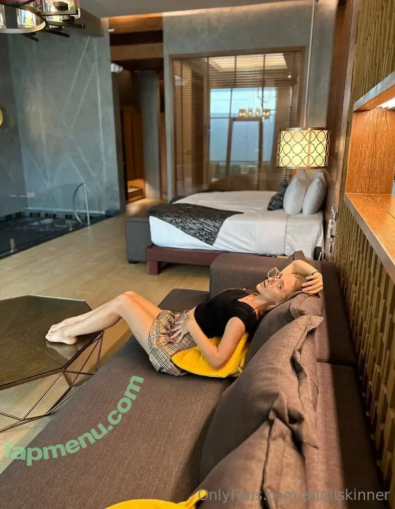 angilskinner nude photo #0030 (angil_skinner)