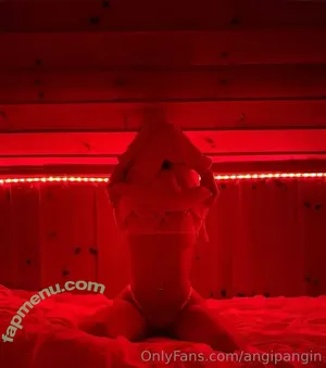  nude photo #0002