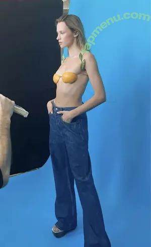 Angèle / angele_vl nude photo #0010