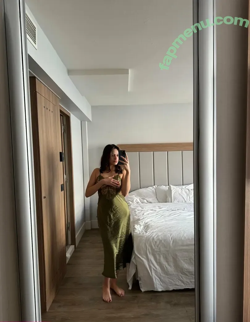 angxloff nude photo #0005 (angxl_cute)