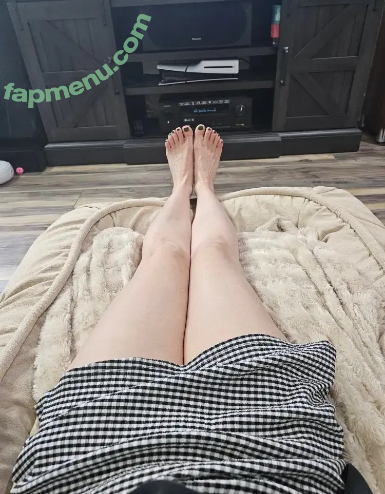 Ani-Mia nude photo #0021 (animiaofficial)