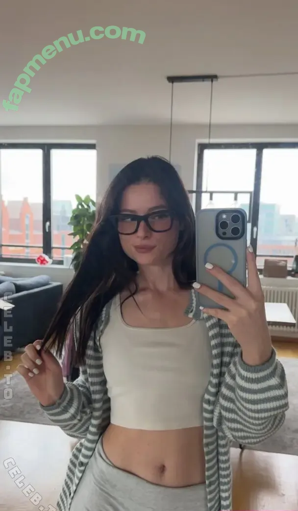 Anica Zimmermann nude photo #0384 (anica / anicaZ)