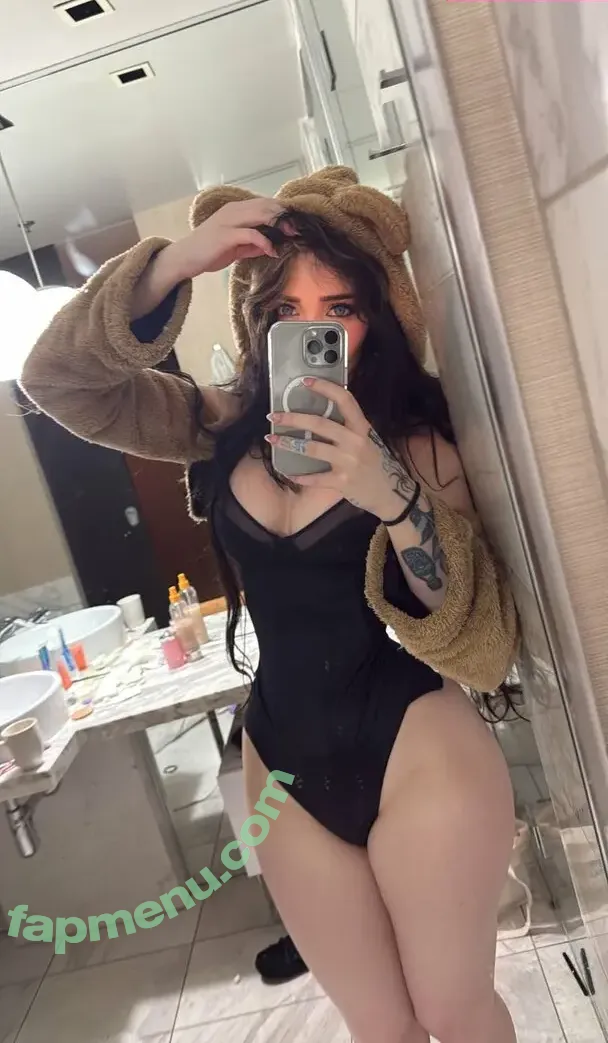 Anie Joy nude photo #0013 (Aniexjoy / Killjoyxxi / Uglybu6 / uggibug)