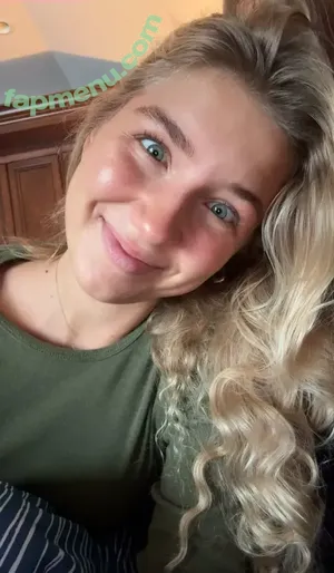 Aniela Leon / anielaleon nude photo #0656