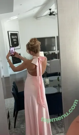 Aniela Leon / anielaleon nude photo #0674