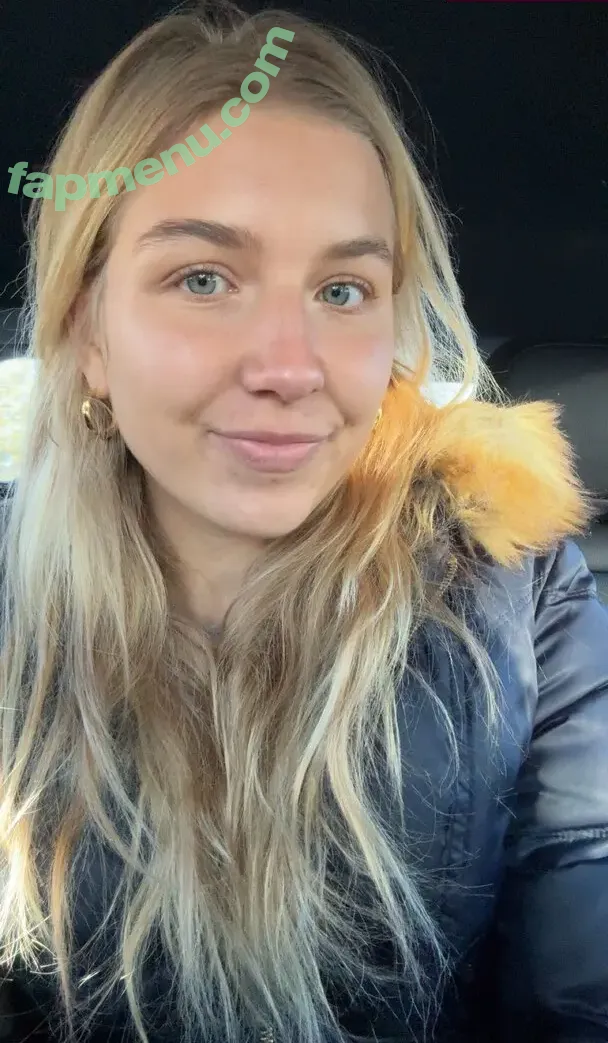 Aniela Leon nude photo #0631 (anielaleon)