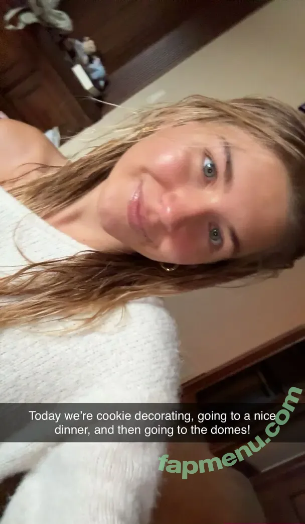 Aniela Leon nude photo #0635 (anielaleon)