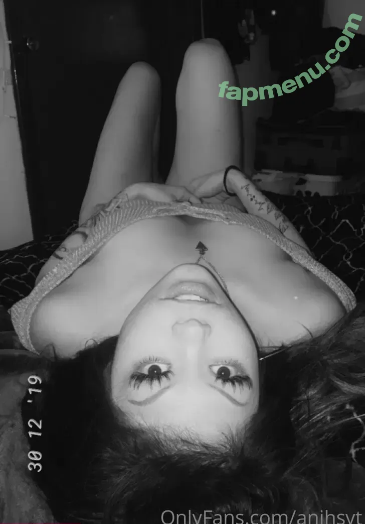 anihsyt nude photo #0003 (anihayes)