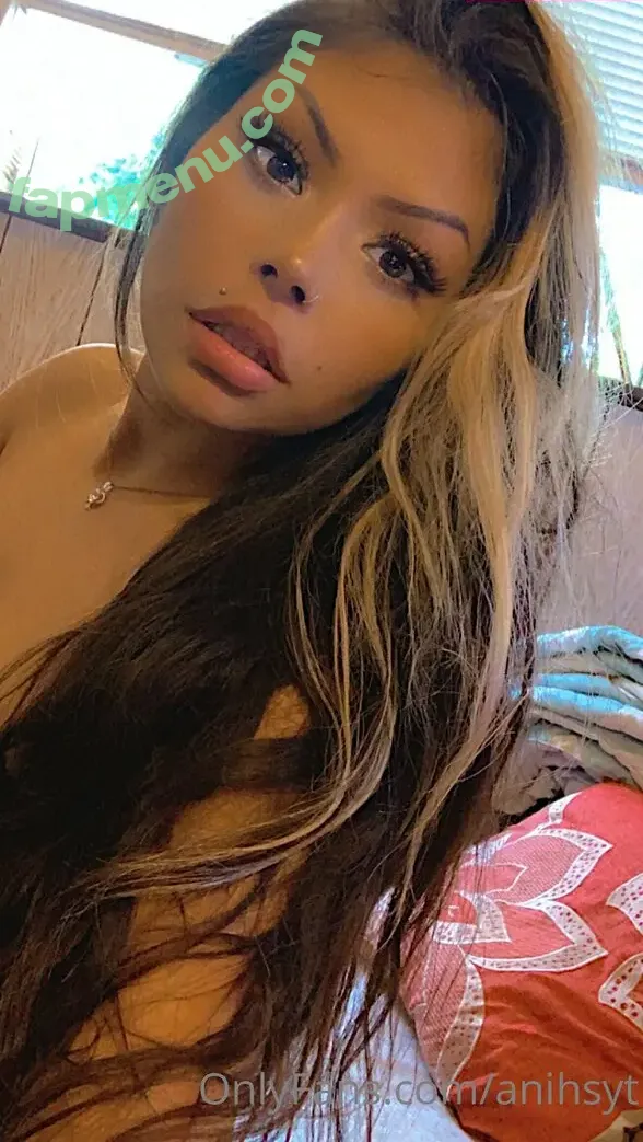 anihsyt nude photo #0008 (anihayes)