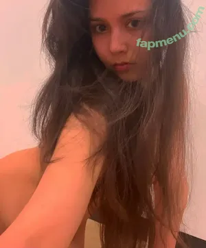Anika Vishwanath / Bimbus2000 nude photo #0072