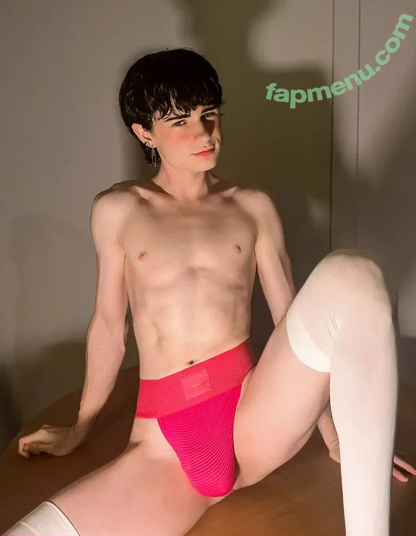 animecole nude photo #0016 (animecole)