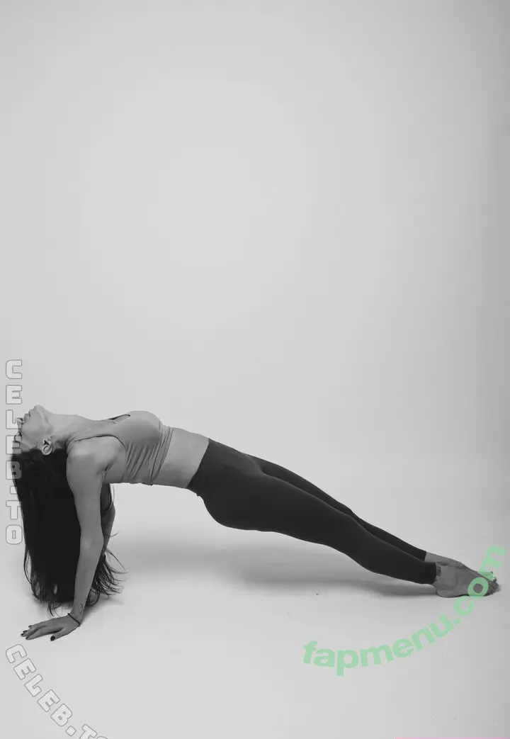 Anis.spa nude photo #0070 (myspicyani)