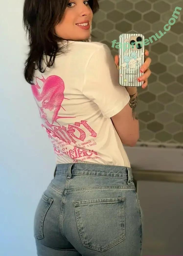 Anisa Jomha nude photo #0775 (AnisaJomha / AnisaTheGreasy / Annie Jay / anniejay)