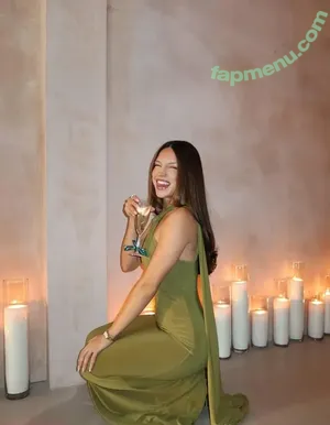 Anisia Martinez / Anisiamartinezz_ nude photo #0038