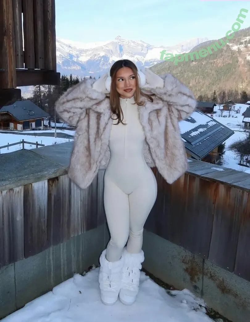 Anisia Martinez nude photo #0049 (Anisiamartinezz_)