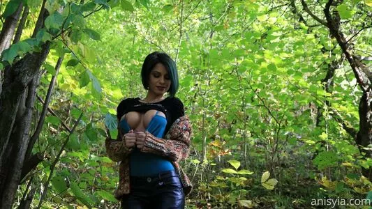 Anisyia / anisyialovee nude photo #0125