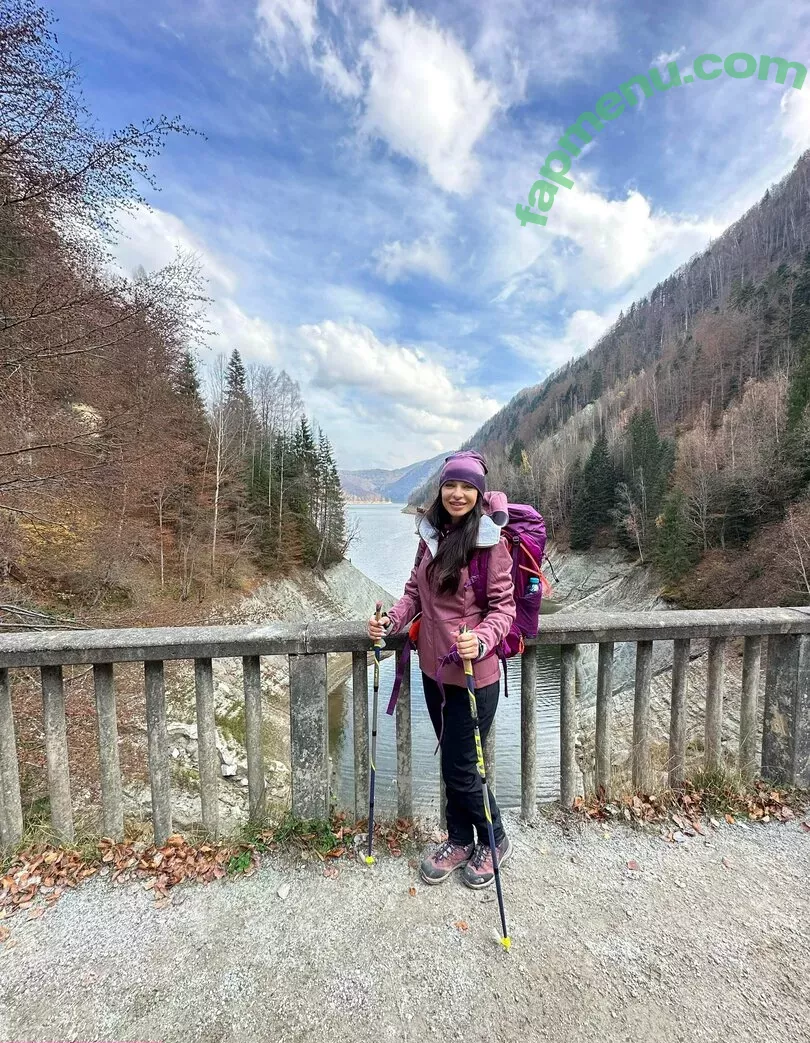 Anisyia nude photo #0273 (anisyialovee)