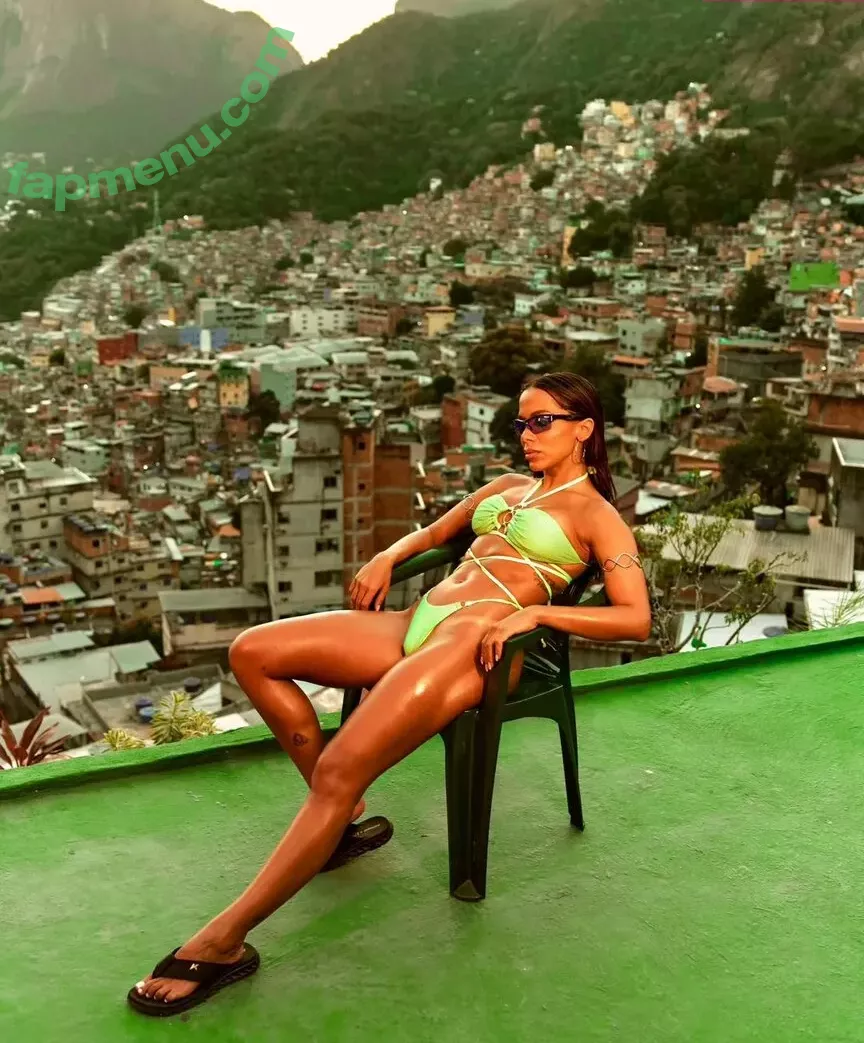 Anitta nude photo #1311 (Anitta)